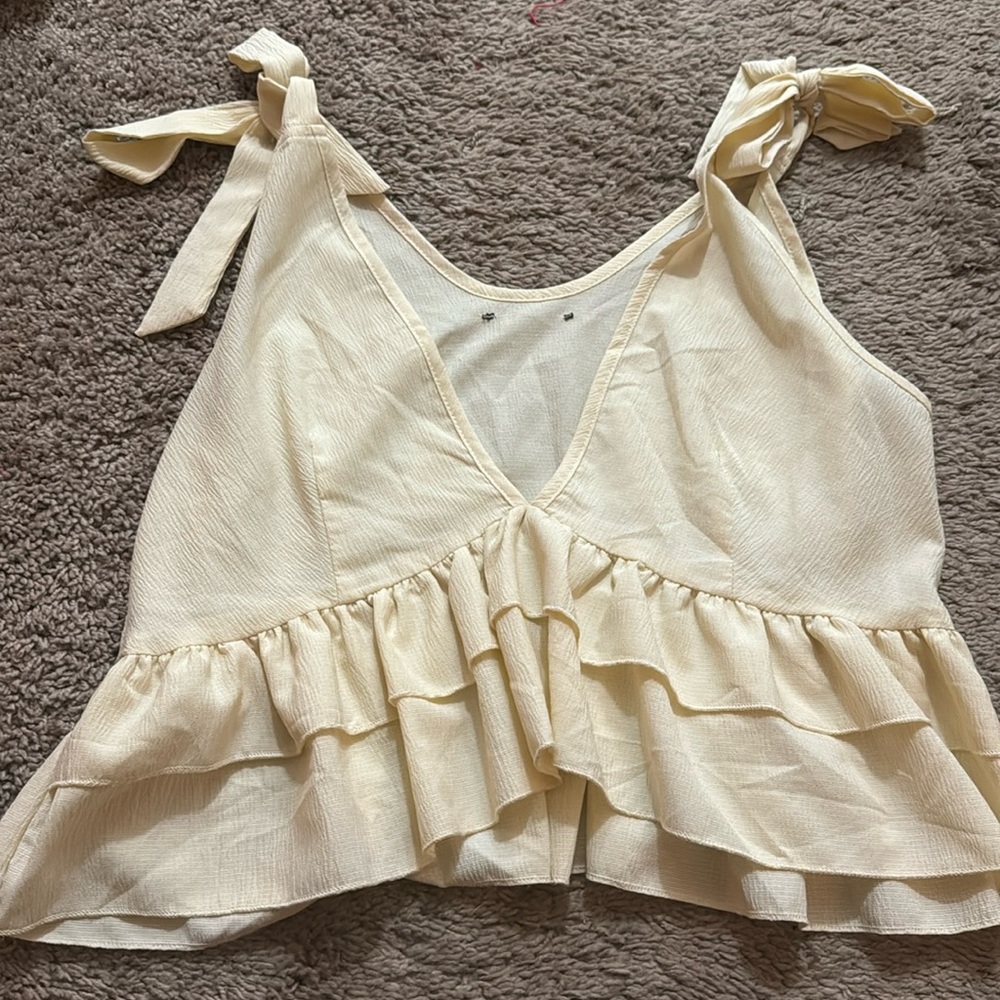 Simple off white tank top